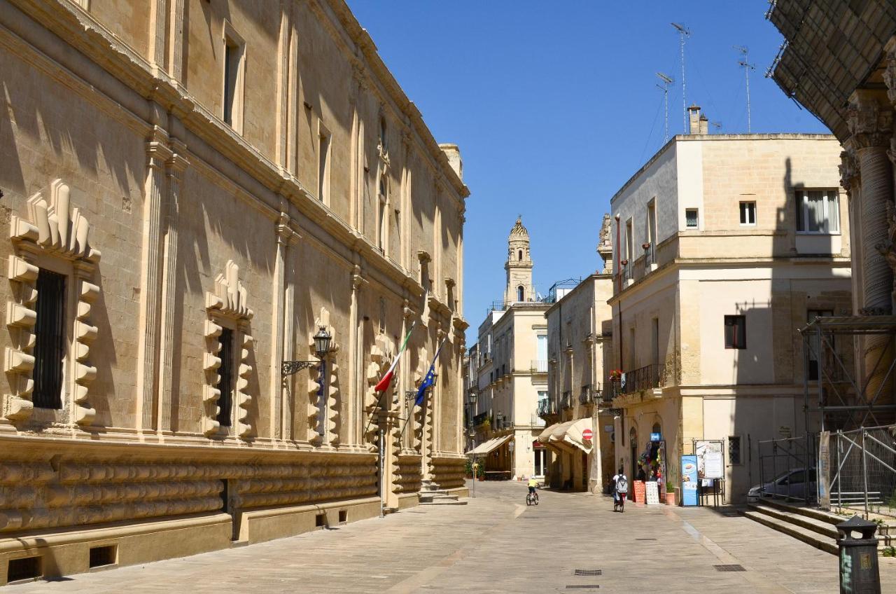 Bed and Breakfast Le Tracce Lecce Exterior foto