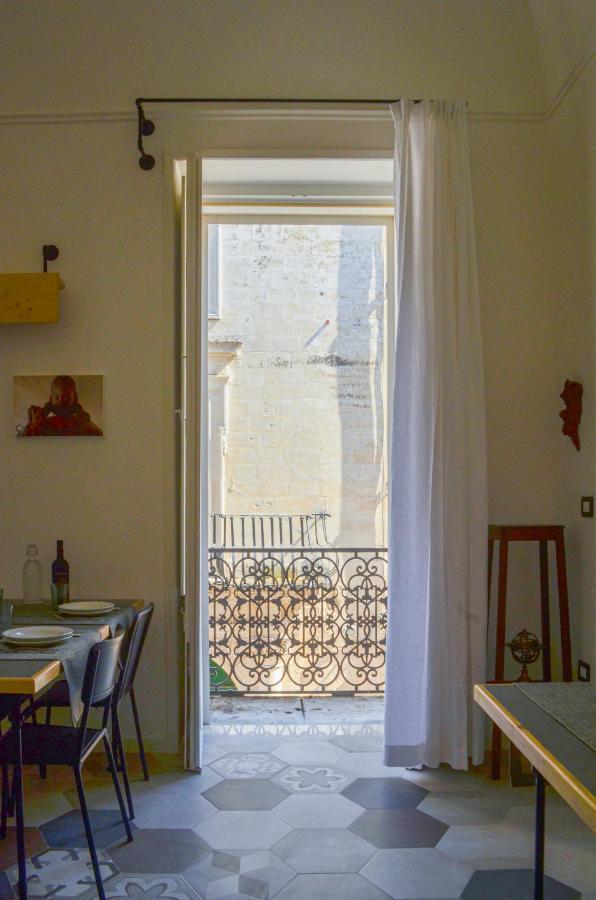 Bed and Breakfast Le Tracce Lecce Exterior foto