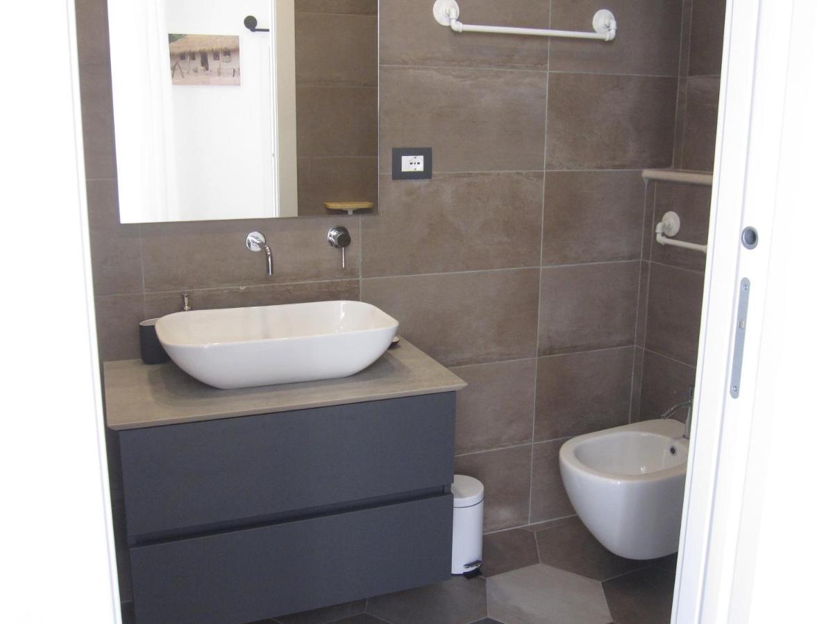 Bed and Breakfast Le Tracce Lecce Exterior foto